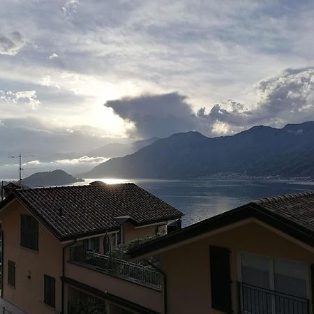 Vista Lago Panoramica Colonno Екстер'єр фото